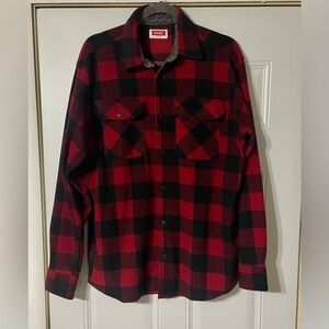 Wrangler Gorpcore Fleece Red Black Plaid Button Up Shirt Jacket Shacket Medium